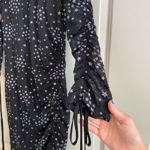 Women’s dress